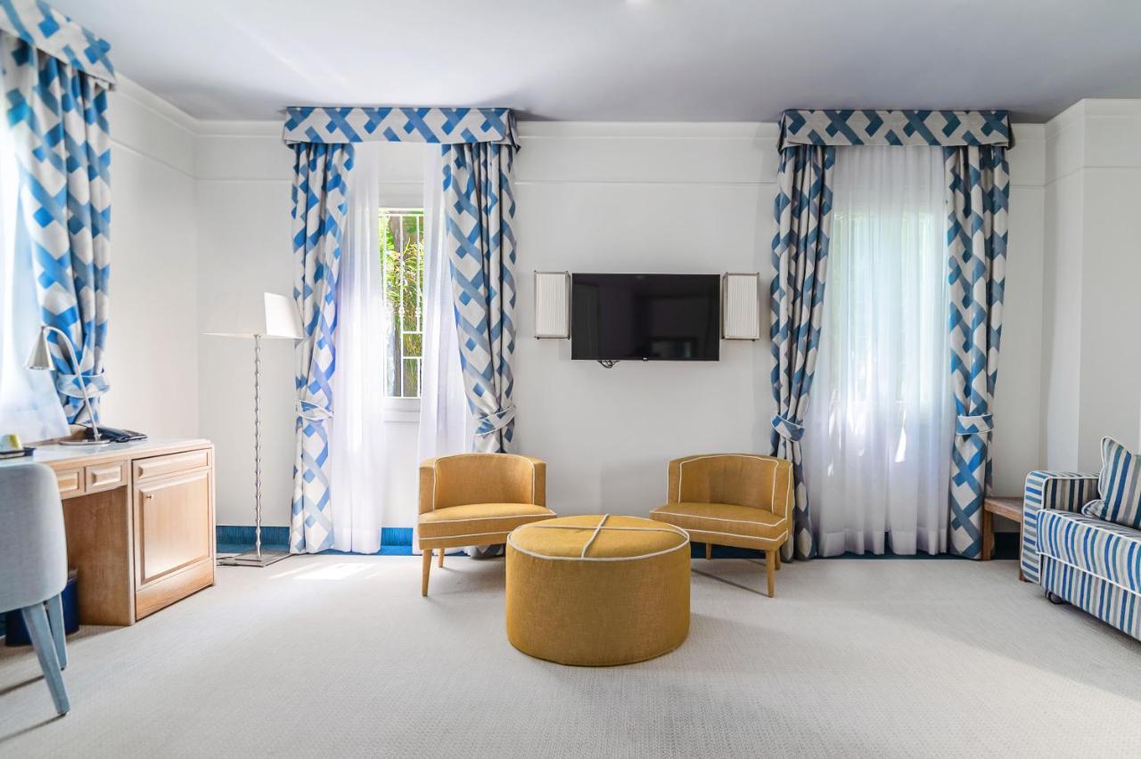 Casa Bianca Al Mare Hotel Lido di Jesolo Bagian luar foto